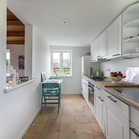 Pony Peters Ferienwohnung 3 *